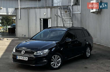 Универсал Volkswagen Golf 2015 в Чернигове