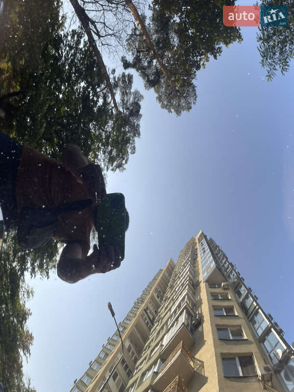 Хетчбек Volkswagen Golf 2011 в Києві