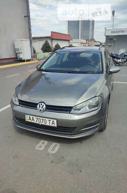 Универсал Volkswagen Golf 2014 в Киеве