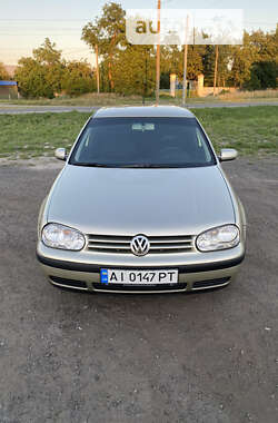 Хэтчбек Volkswagen Golf 2002 в Жашкове