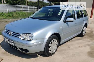 Универсал Volkswagen Golf 2003 в Гайвороне