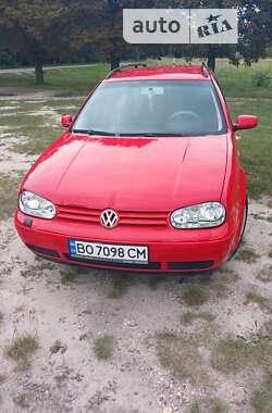 Универсал Volkswagen Golf 2004 в Рогатине