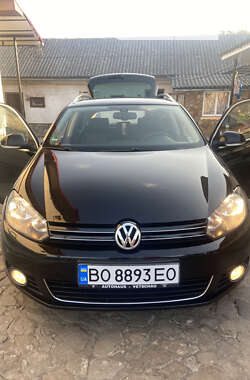 Универсал Volkswagen Golf 2011 в 