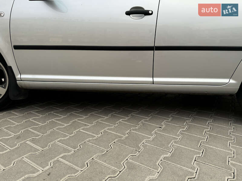 Универсал Volkswagen Golf 2006 в Тернополе