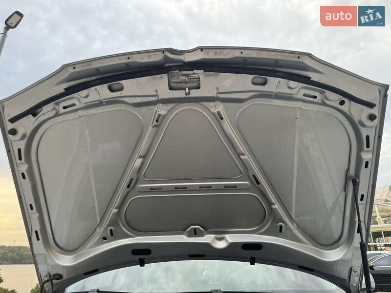 Универсал Volkswagen Golf 2006 в Тернополе