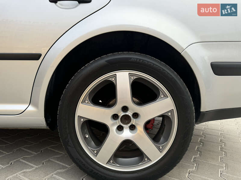 Универсал Volkswagen Golf 2006 в Тернополе