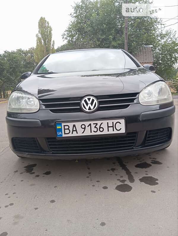 Volkswagen Golf 2004