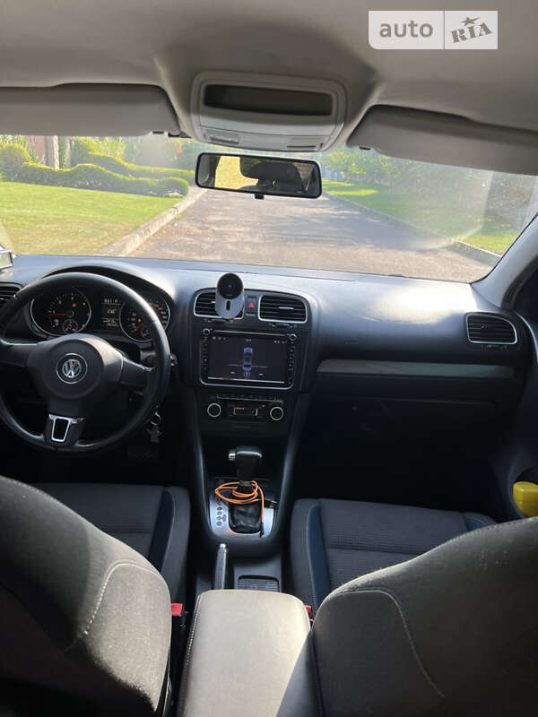 Хэтчбек Volkswagen Golf 2010 в Ровно фото 3 Хэтчбек Volkswagen Golf 2010 в Ровно