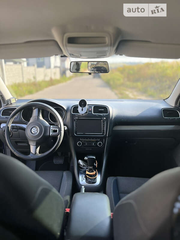Хэтчбек Volkswagen Golf 2010 в Ровно фото 17 Хэтчбек Volkswagen Golf 2010 в Ровно