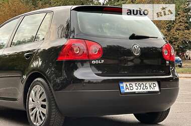 Хетчбек Volkswagen Golf 2008 в Вінниці