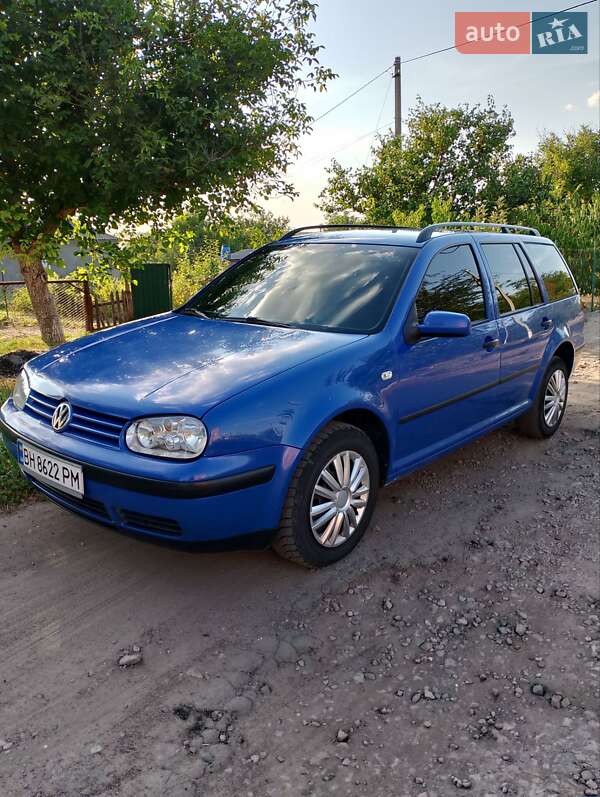 Универсал Volkswagen Golf 1999 в Одессе