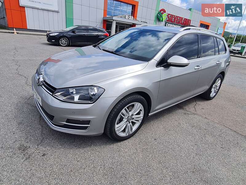 Універсал Volkswagen Golf 2014 в Сваляві