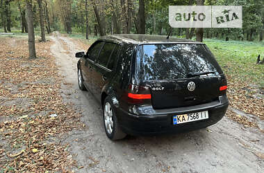 Хэтчбек Volkswagen Golf 2003 в Яготине