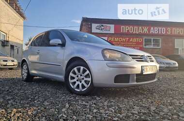 Хетчбек Volkswagen Golf 2003 в Смілі