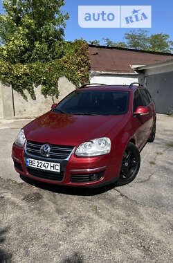 Универсал Volkswagen Golf 2008 в Николаеве