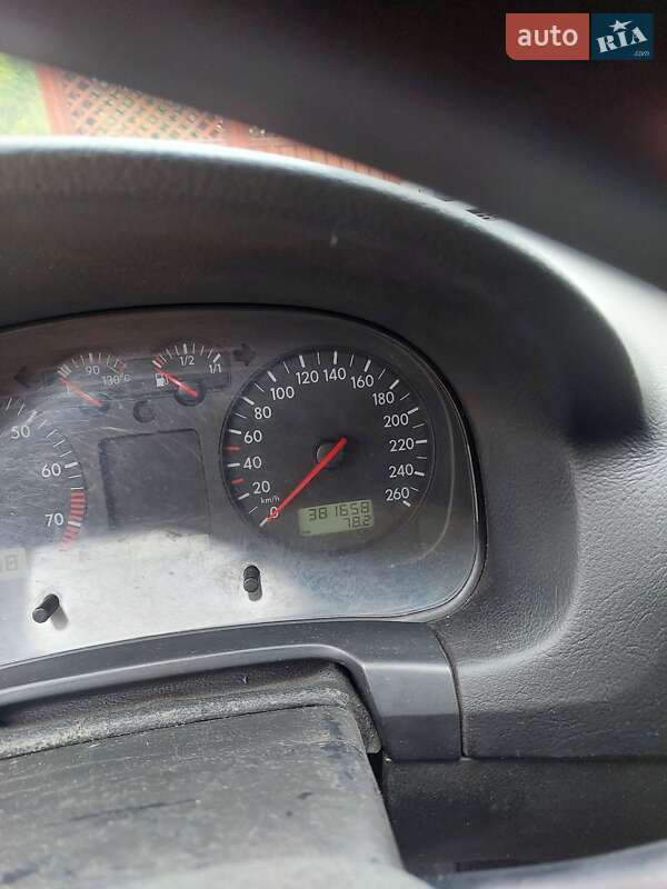 Хэтчбек Volkswagen Golf 2003 в Звенигородке фото 28 Хэтчбек Volkswagen Golf 2003 в Звенигородке