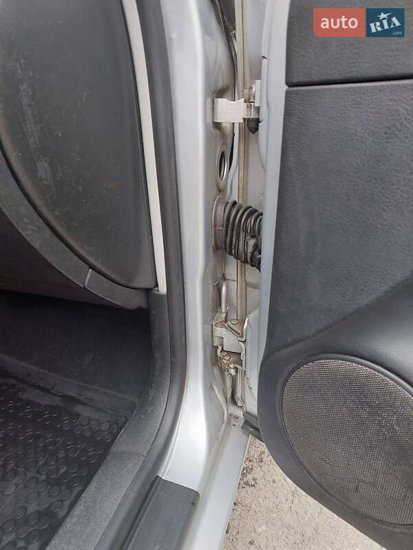 Хэтчбек Volkswagen Golf 2003 в Звенигородке фото 51 Хэтчбек Volkswagen Golf 2003 в Звенигородке