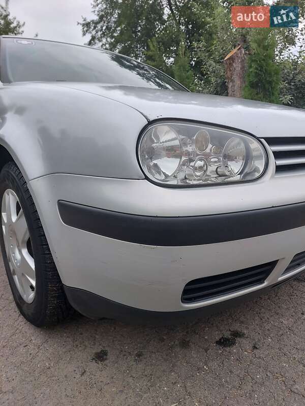 Хэтчбек Volkswagen Golf 2003 в Звенигородке фото 54 Хэтчбек Volkswagen Golf 2003 в Звенигородке