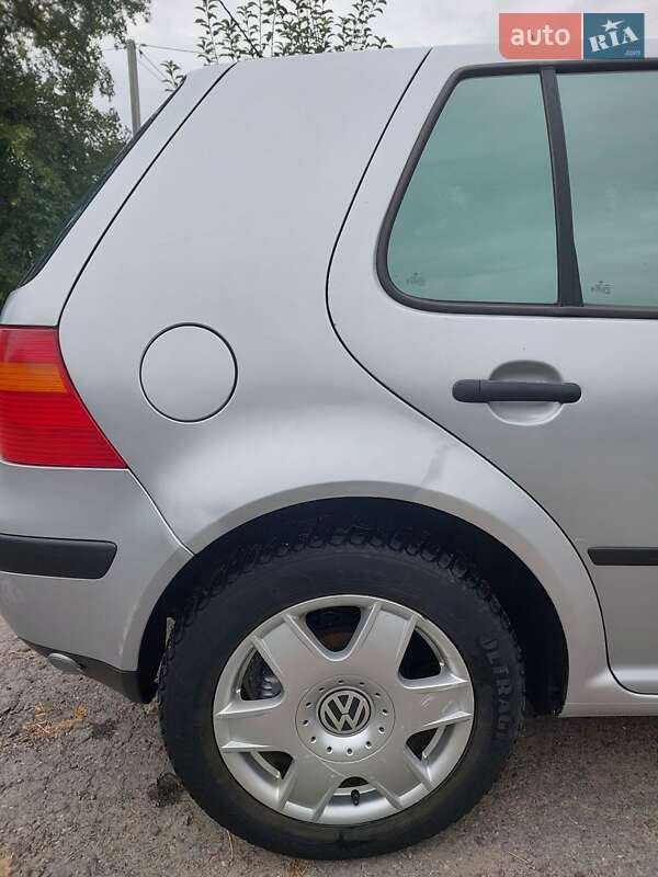 Хэтчбек Volkswagen Golf 2003 в Звенигородке фото 67 Хэтчбек Volkswagen Golf 2003 в Звенигородке