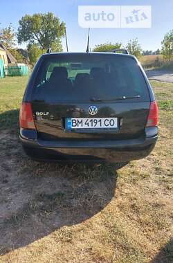 Универсал Volkswagen Golf 2006 в Сумах