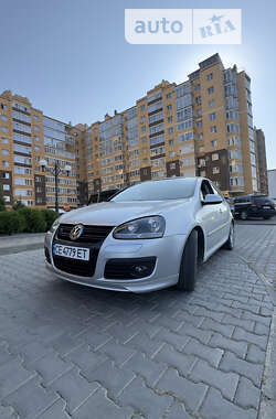 Хэтчбек Volkswagen Golf 2008 в Черновцах