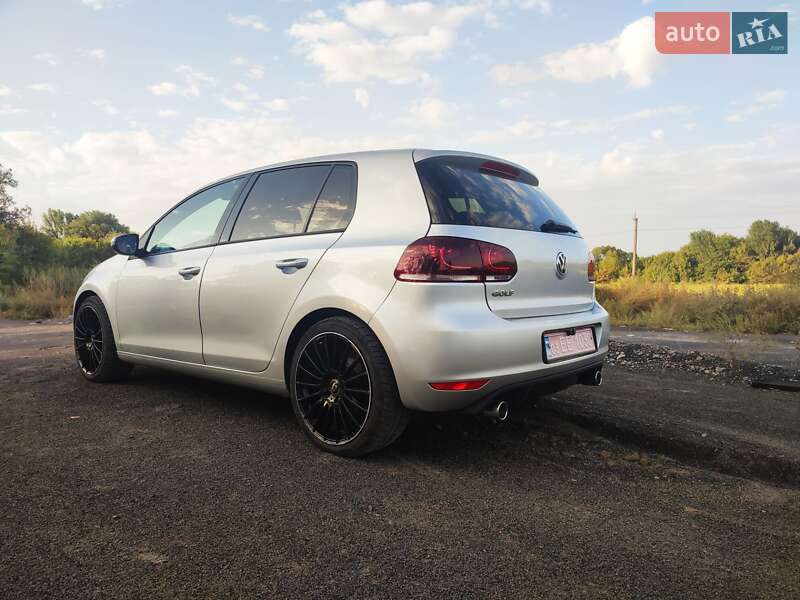 Хетчбек Volkswagen Golf 2009 в Смілі