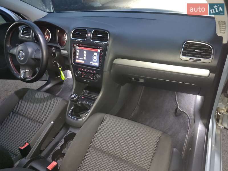 Хетчбек Volkswagen Golf 2009 в Смілі