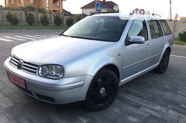 Универсал Volkswagen Golf 2004 в Луцке