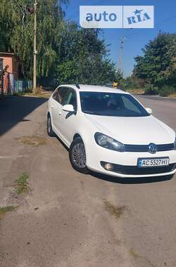 Універсал Volkswagen Golf 2009 в Рівному