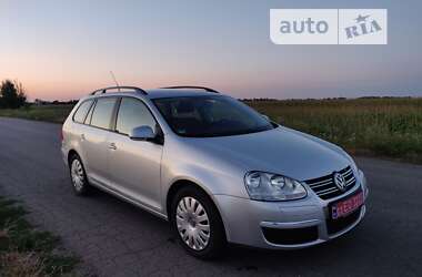 Универсал Volkswagen Golf 2008 в Ахтырке