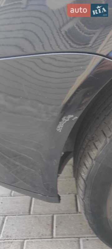 Хэтчбек Volkswagen Golf 2003 в Ужгороде