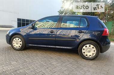 Хэтчбек Volkswagen Golf 2006 в Одессе