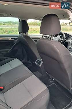 Универсал Volkswagen Golf 2016 в 