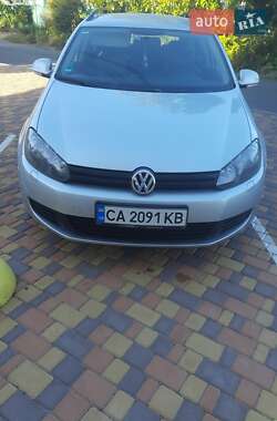Универсал Volkswagen Golf 2011 в Умани