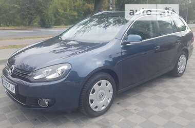 Універсал Volkswagen Golf 2010 в Хмельницькому