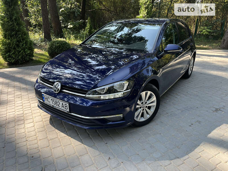 Хетчбек Volkswagen Golf 2019 в Львові