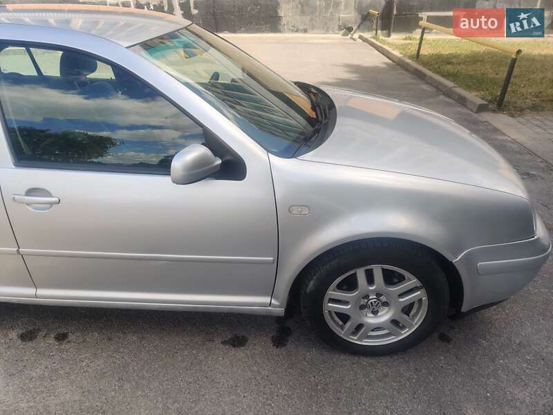 Хэтчбек Volkswagen Golf 1999 в Харькове