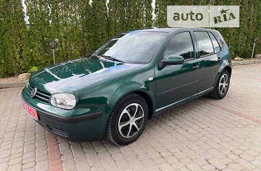 Хетчбек Volkswagen Golf 2000 в Дунаївцях