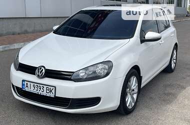 Хэтчбек Volkswagen Golf 2013 в Киеве