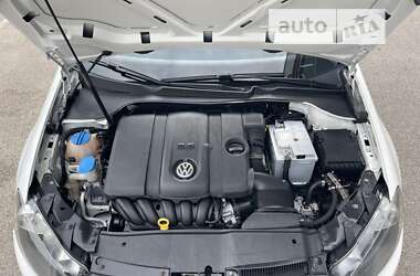 Хэтчбек Volkswagen Golf 2013 в Киеве