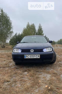 Хетчбек Volkswagen Golf 2002 в Камені-Каширському