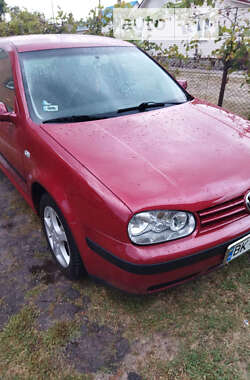 Хэтчбек Volkswagen Golf 1999 в Заречном