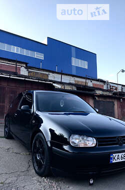 Хетчбек Volkswagen Golf 1999 в Києві