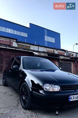 Хэтчбек Volkswagen Golf 1999 в Киеве