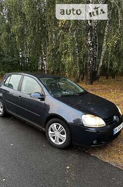 Хэтчбек Volkswagen Golf 2004 в Радивилове