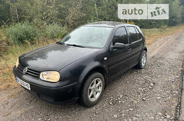 Хэтчбек Volkswagen Golf 1999 в Ровно