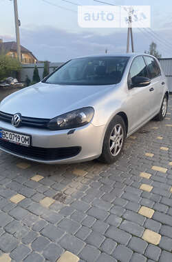 Хэтчбек Volkswagen Golf 2011 в Львове