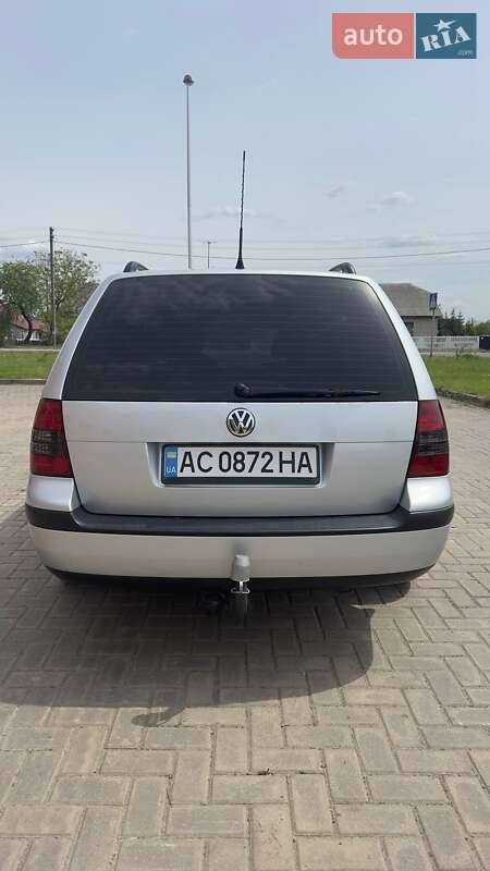 Универсал Volkswagen Golf 2001 в Любомле