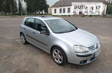 Хэтчбек Volkswagen Golf 2007 в Дубно