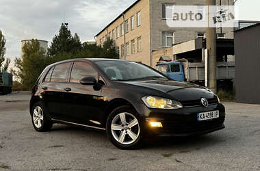 Хэтчбек Volkswagen Golf 2013 в Киеве